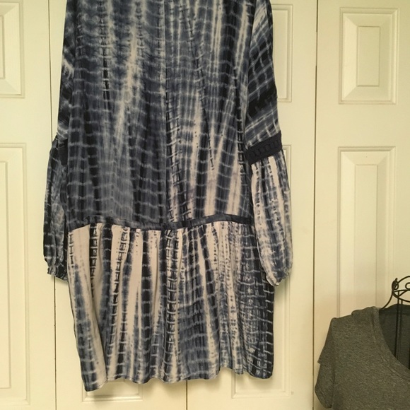 Romeo & Juliet large blue multi colored Couture Long Sleeve Dress open f… - Picture 2 of 10